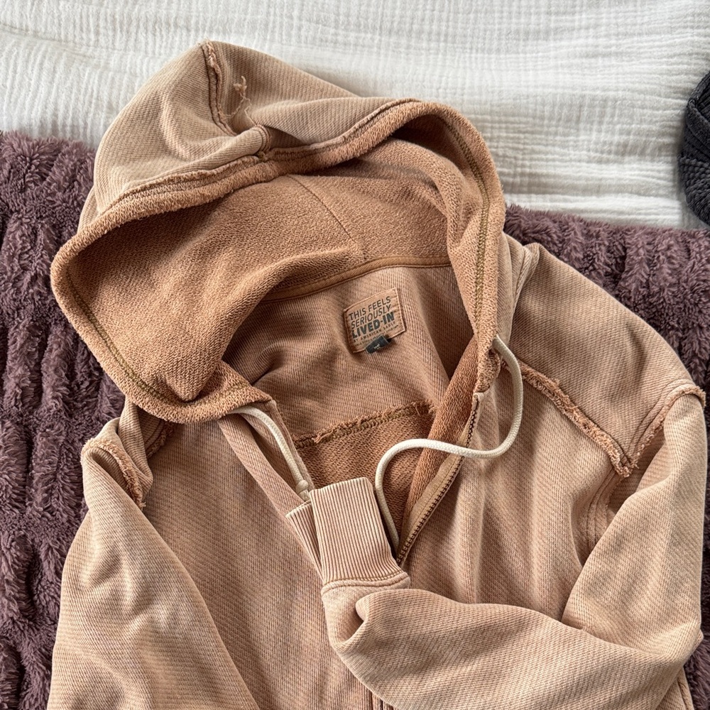 AE Sweatshirt